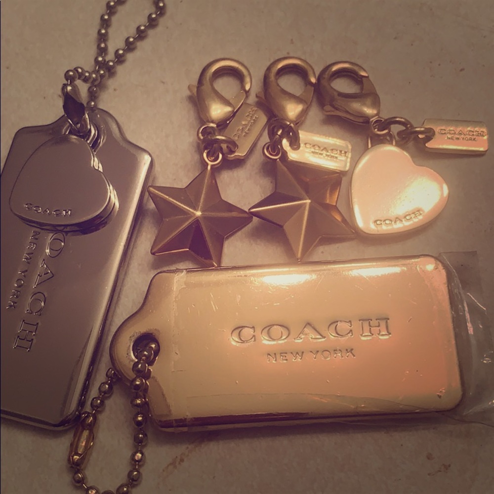 Coach tags
